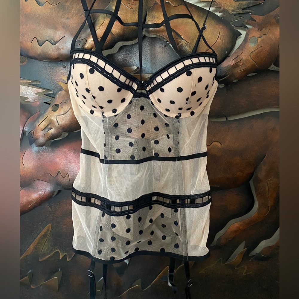 “VICTORIA’S SECRET” Polkadot Corset
